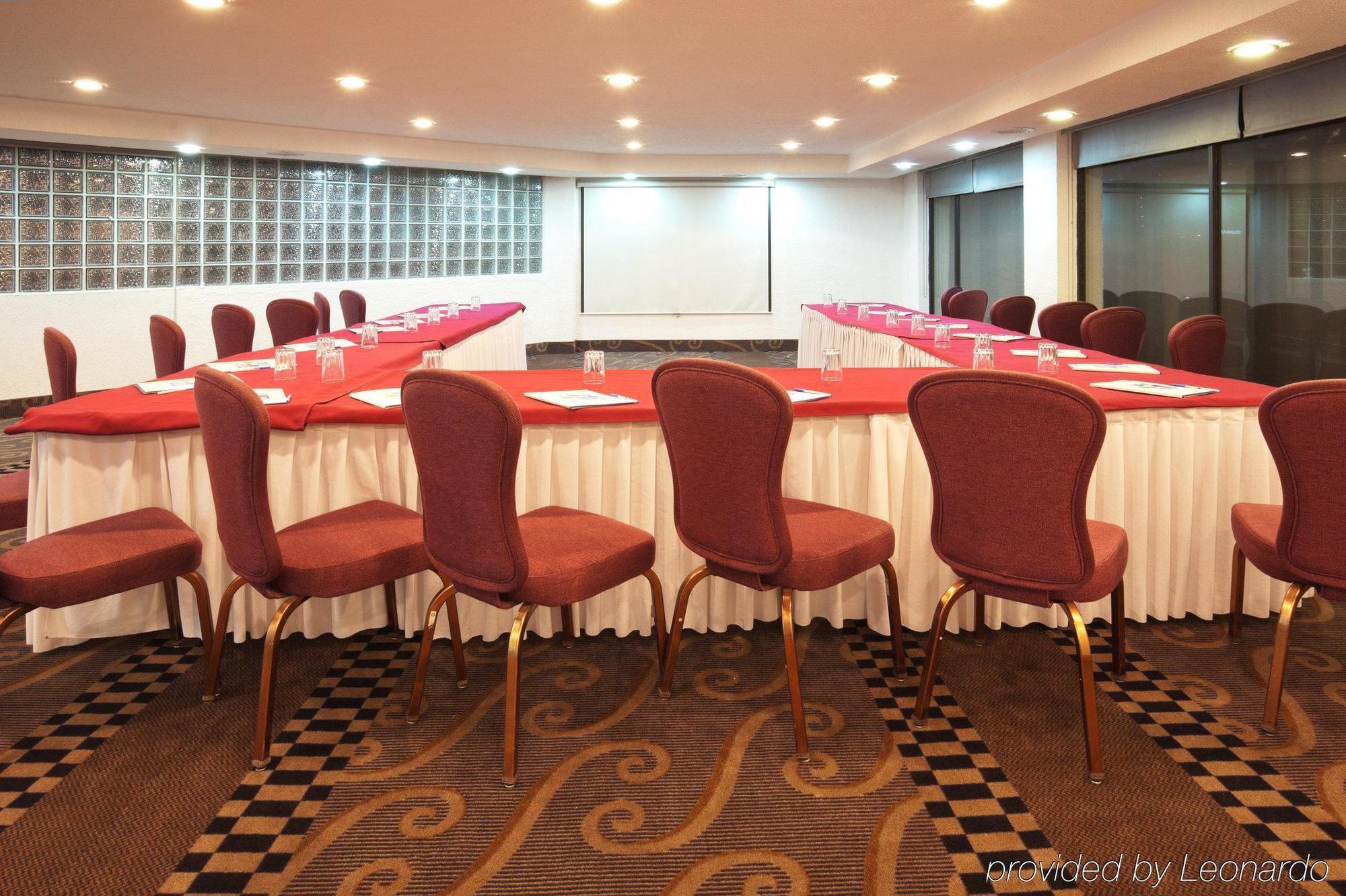 Holiday Inn Express Toluca By Ihg Удобства фото
